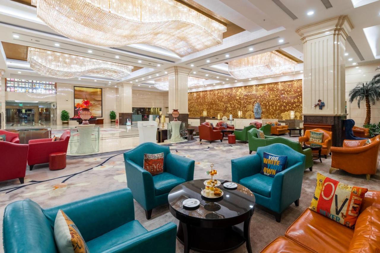 Crowne Plaza Foshan By Ihg - Canton Fair Free Shuttle Bus Exterior foto